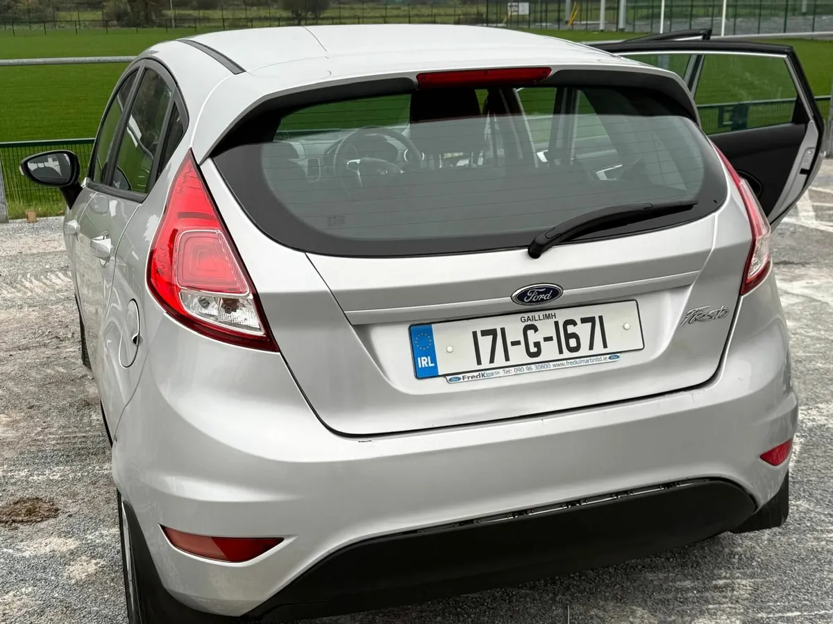 Ford Fiesta 2017 - Image 2