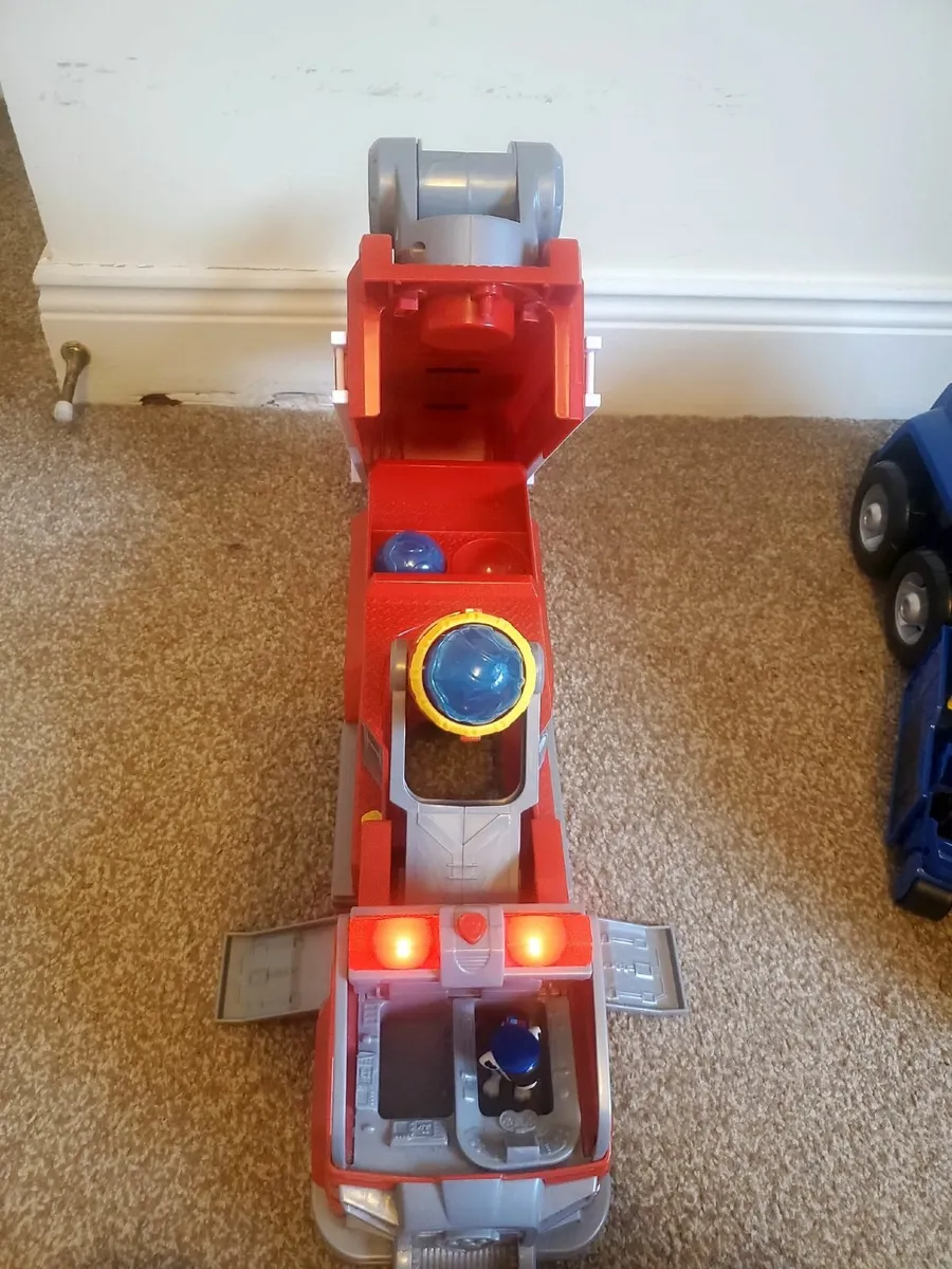 Paw Patrol trucks - Image 1