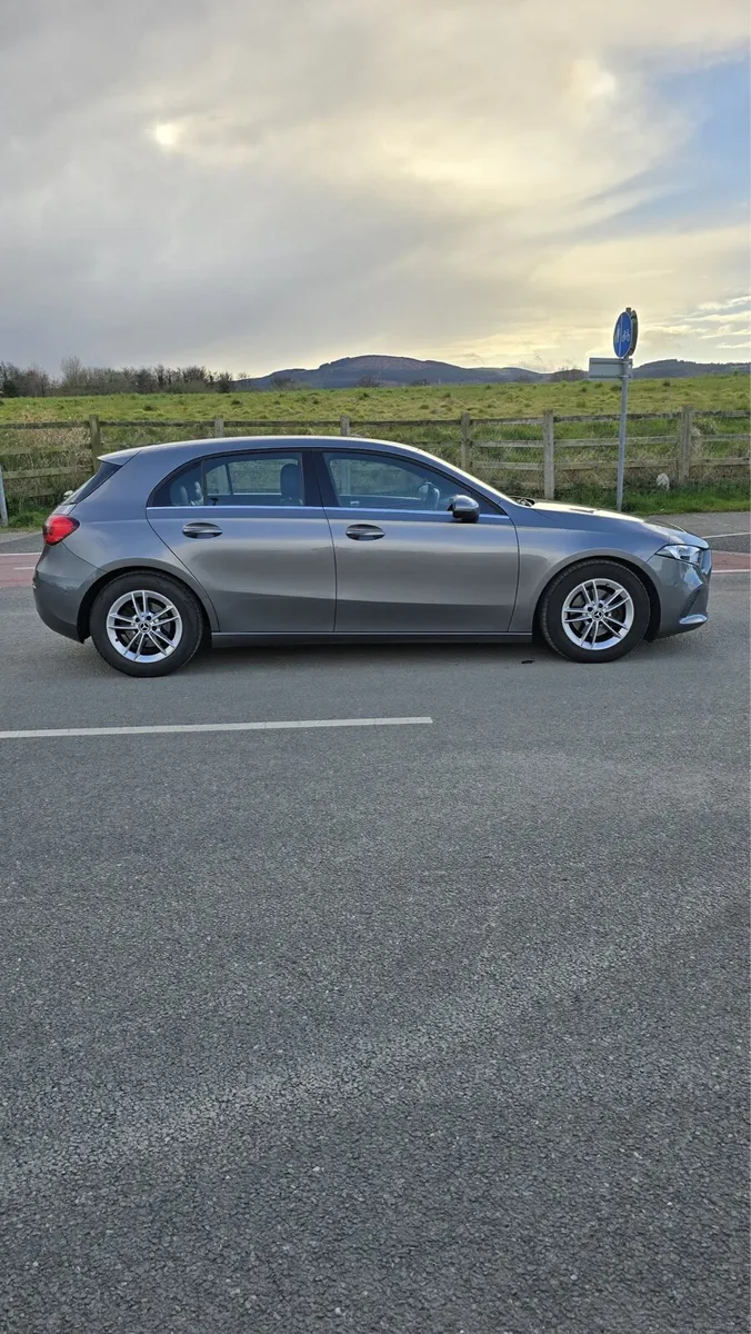 Mercedes-Benz A180d executive progressive - Image 2