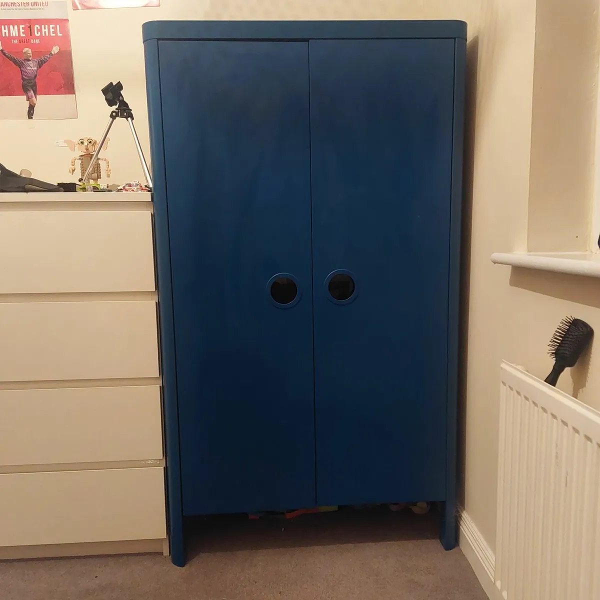 IKEA Busunge Children's Wardrobe - Image 3