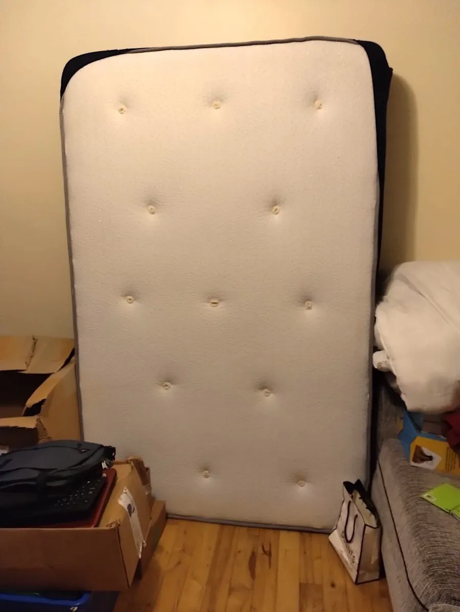 Double Mattress 193 cm x 123 cm