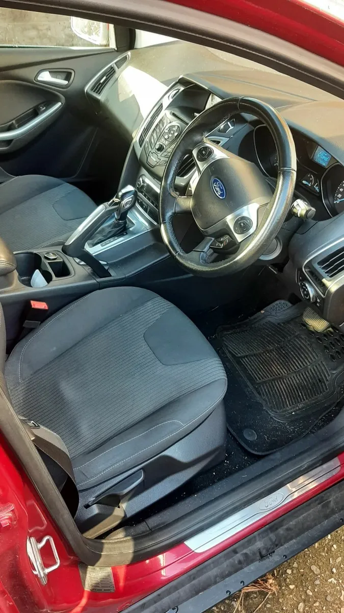 Ford Focus 2012 - Image 4