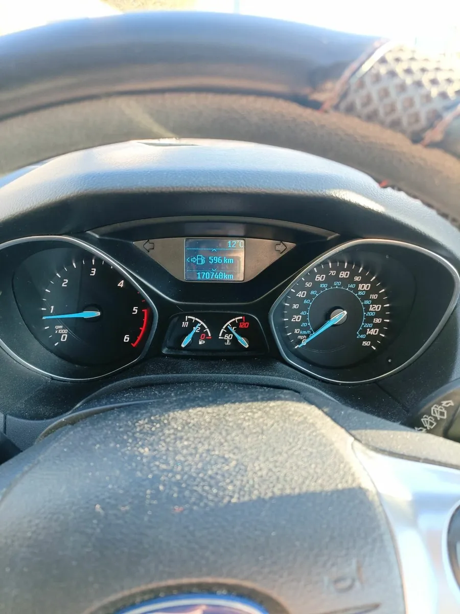 Ford Focus 2013 - Image 2
