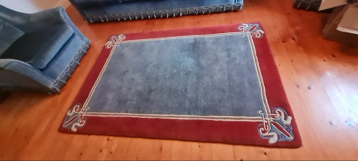 Rug - Image 1