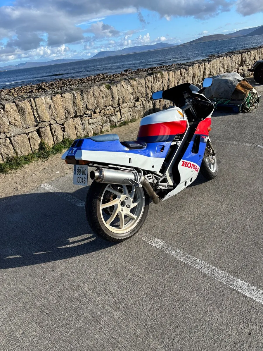 Honda Vfr 400 NC24 - Image 4