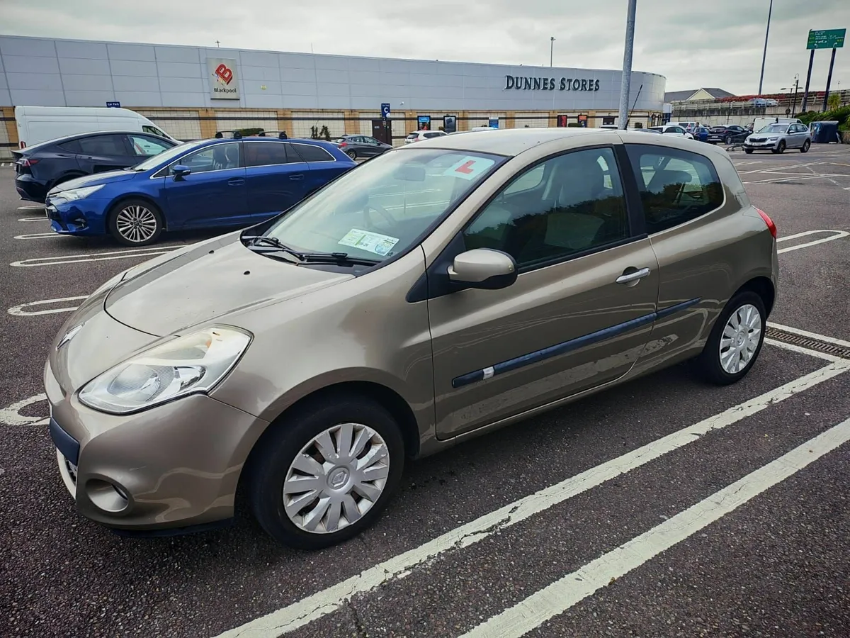 Renault Clio 2010 - Image 3