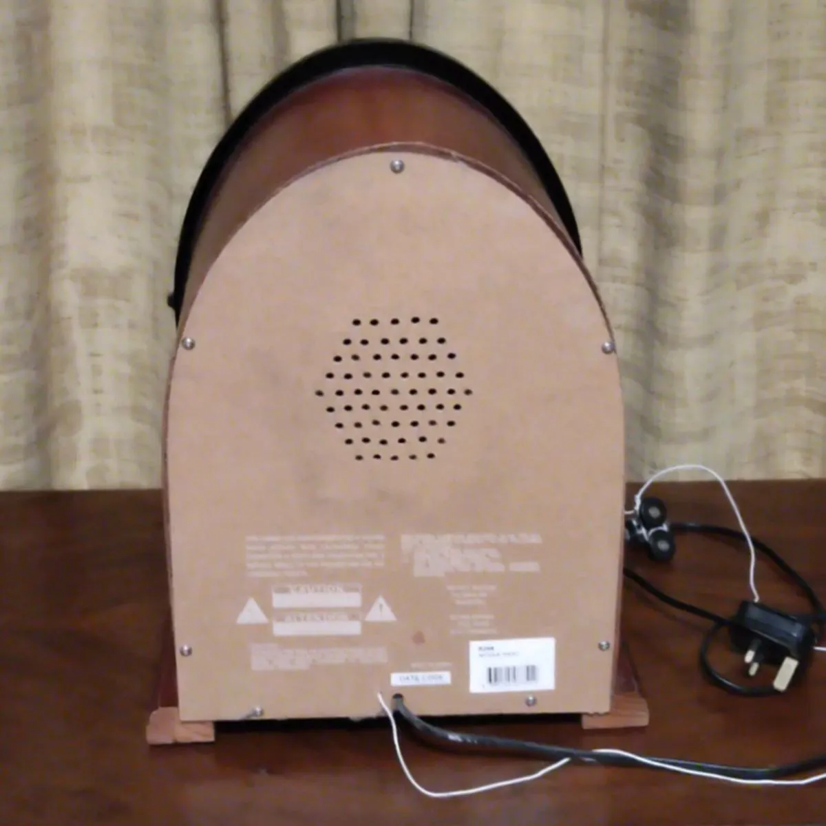 Antique Radio - Image 4