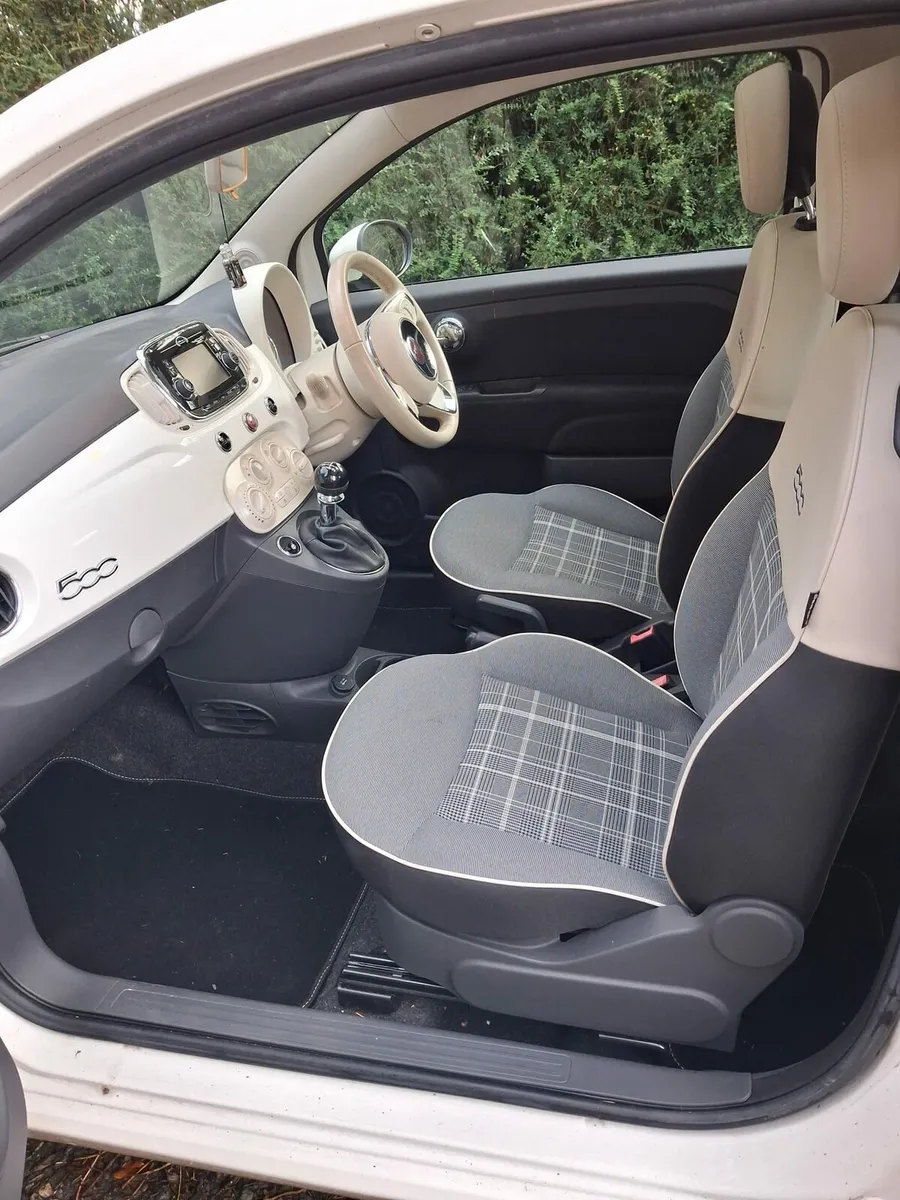 Fiat 500 Lounge - Image 4