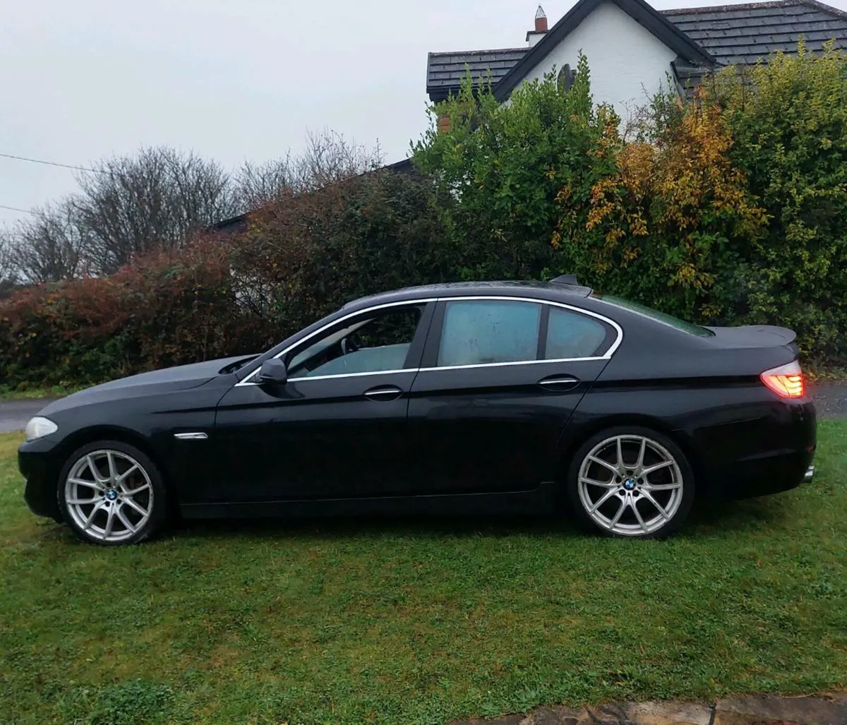 BMW 5-Series F10 SE | Automatic - Image 3