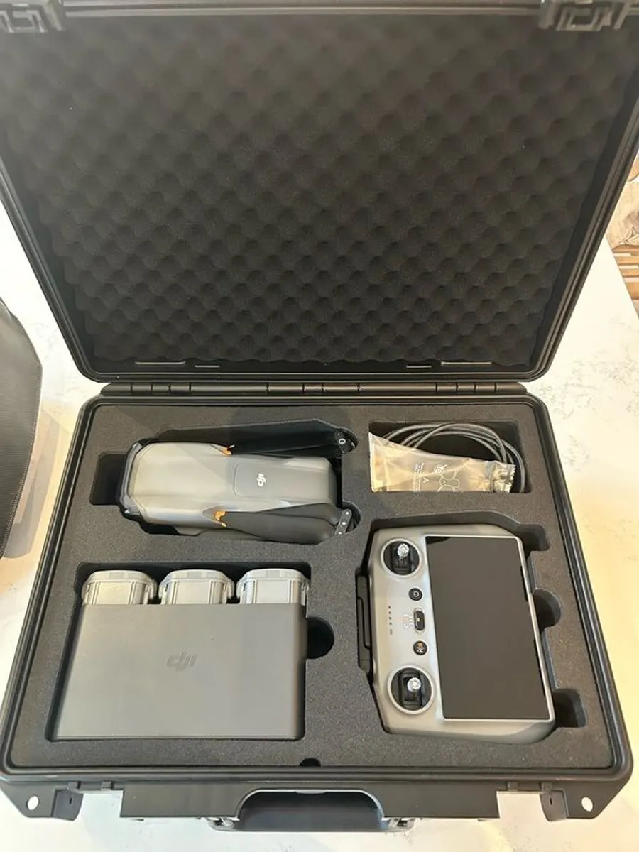 DJI Air 3 Fly More Combo + DJI Care Refresh (Jan 2026) + Hard Case - Image 1