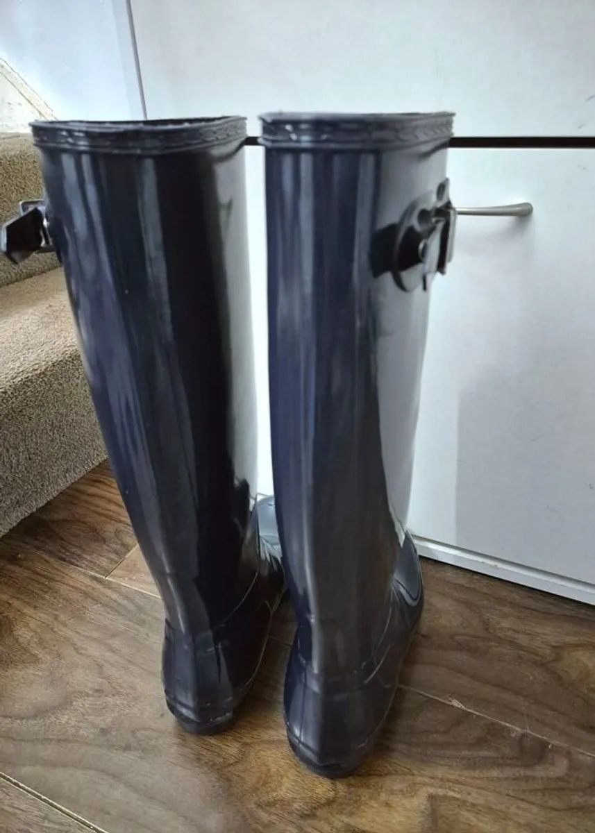 Hunter Original Tall Wallies size 39/6 - Image 3