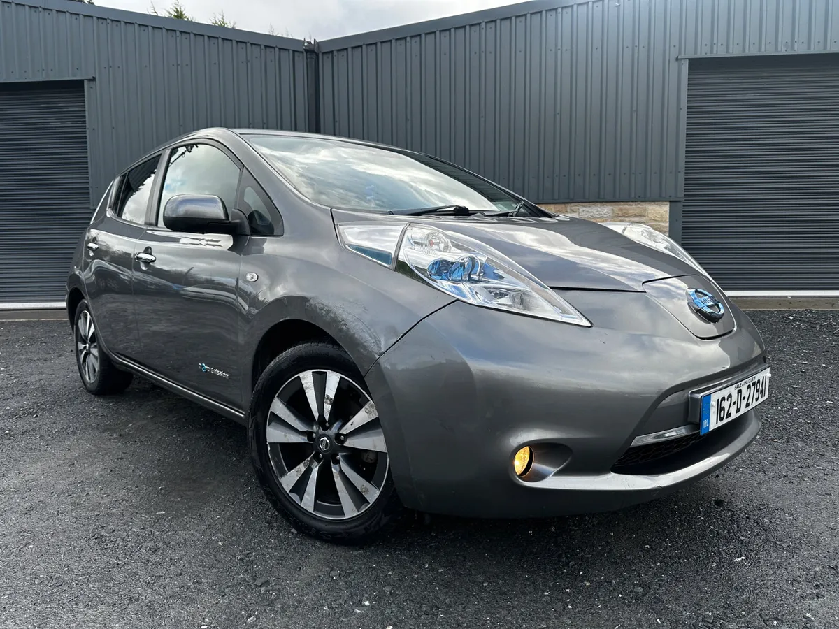 Nissan Leaf 162’ 24kWh TEKNA LOW MILEAGE/FRESH NCT - Image 1