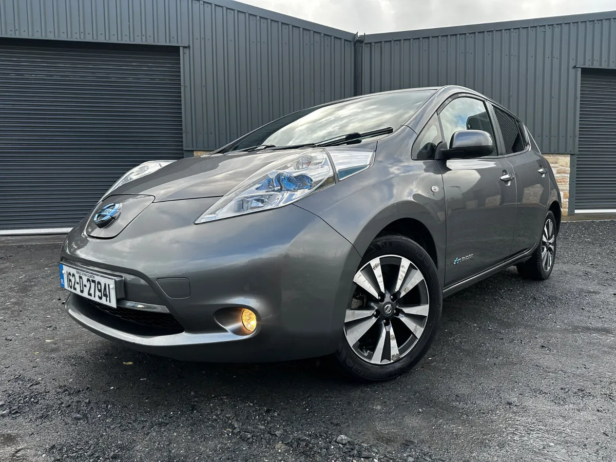 Nissan Leaf 162’ 24kWh TEKNA LOW MILEAGE/FRESH NCT - Image 2