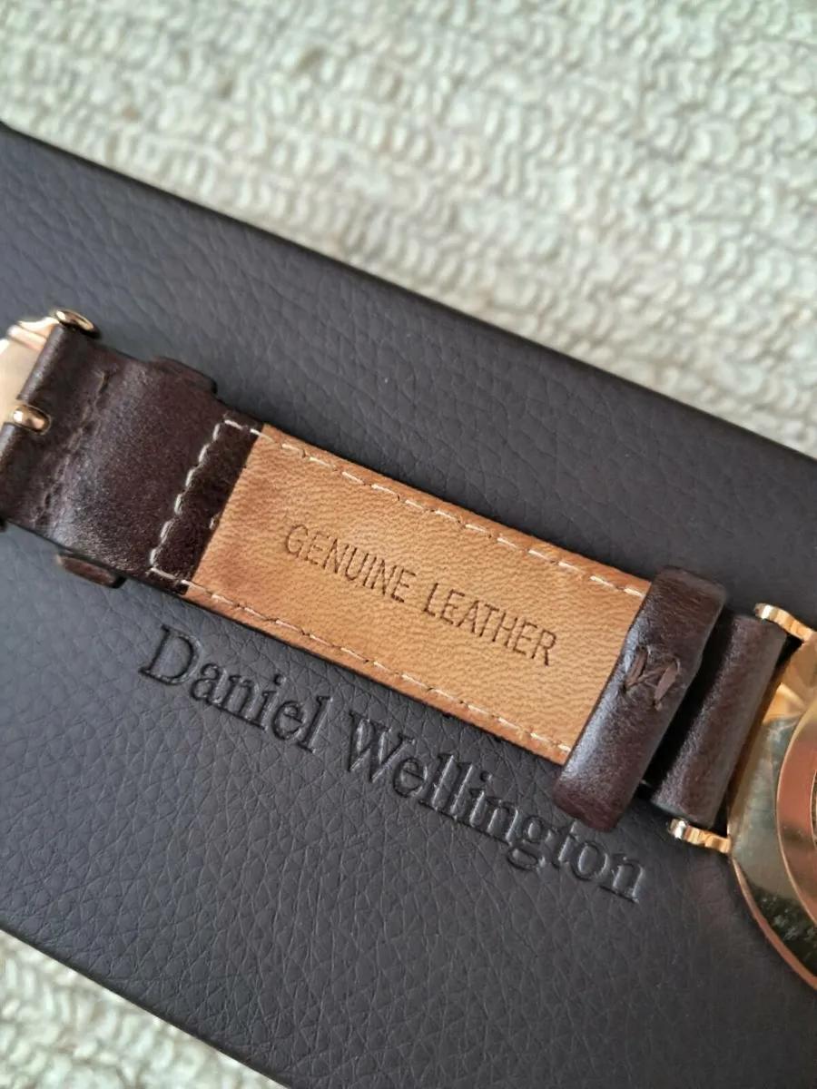 Daniel Wellington Watch - Image 4