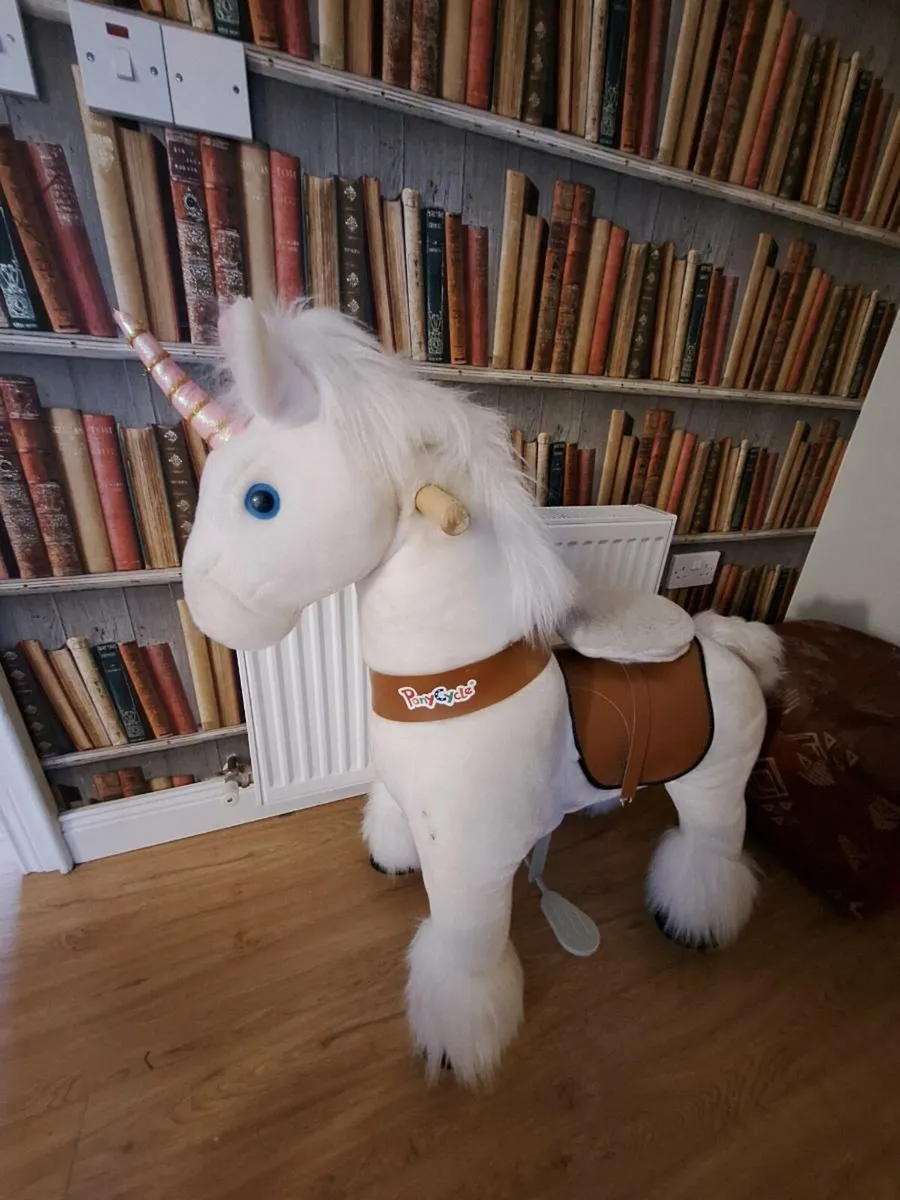 Unicorn Horse ride on - Image 1