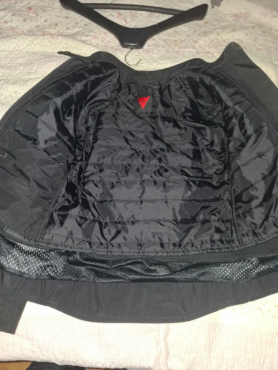 dainese motorcycle jacket ladies - Image 3