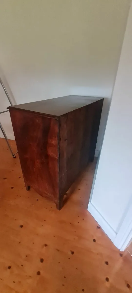 Drawer chest - Image 1