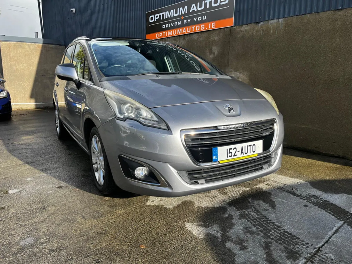 Peugeot 5008 5008 1.6 Petrol, auto, pan roof, huge - Image 2