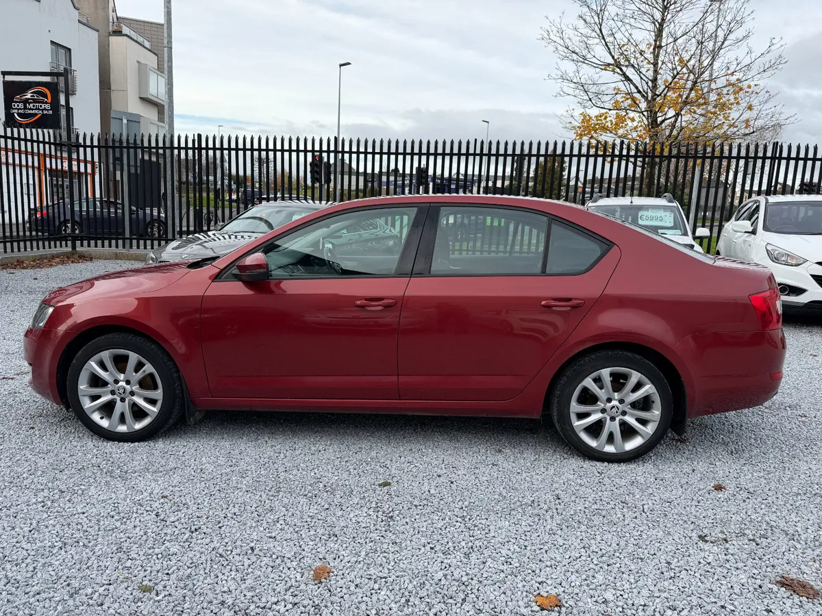 2014 (141) Skoda Octavia 1.6 TDI CR DSG Elegance - Image 4
