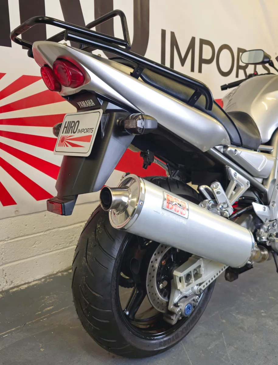 2002 Yamaha FZS 1000 Fazer - Image 4