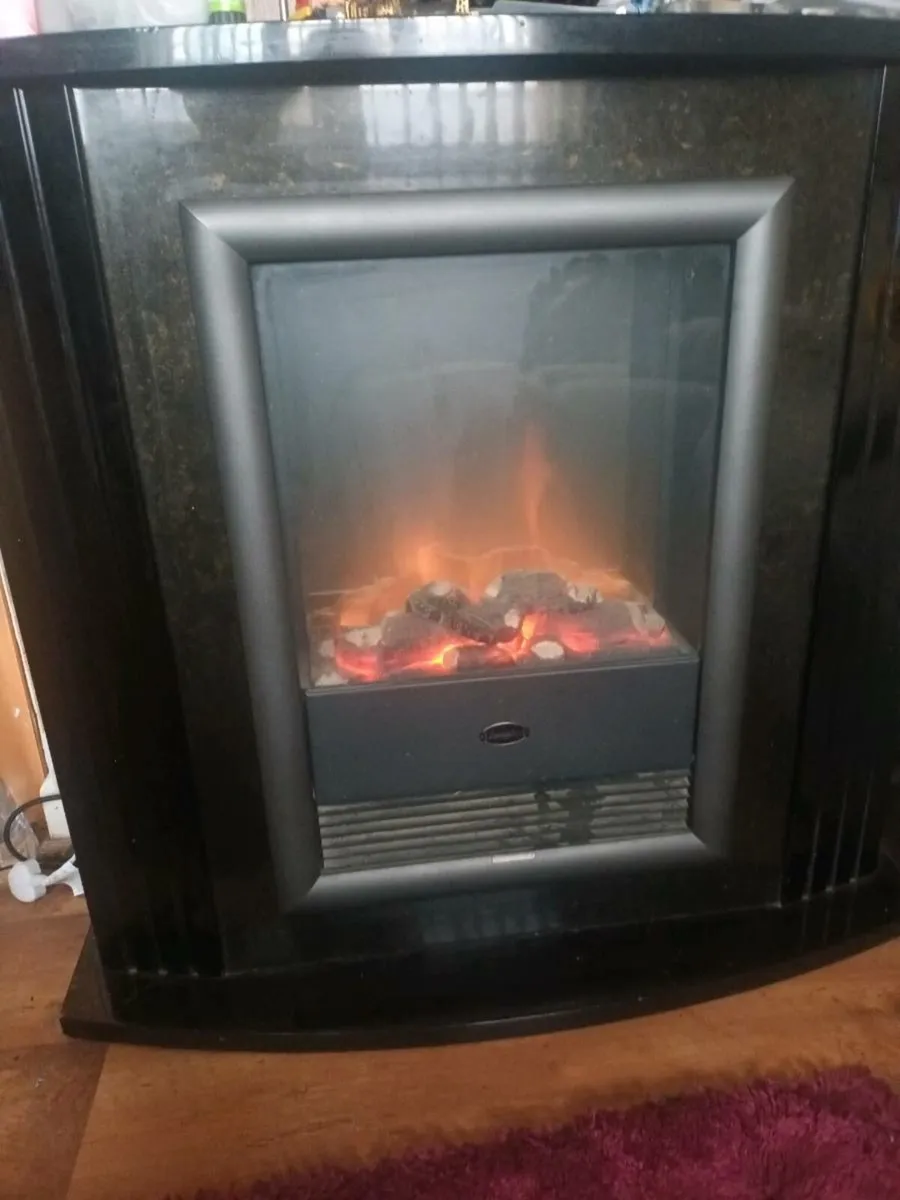 Electric fireplace