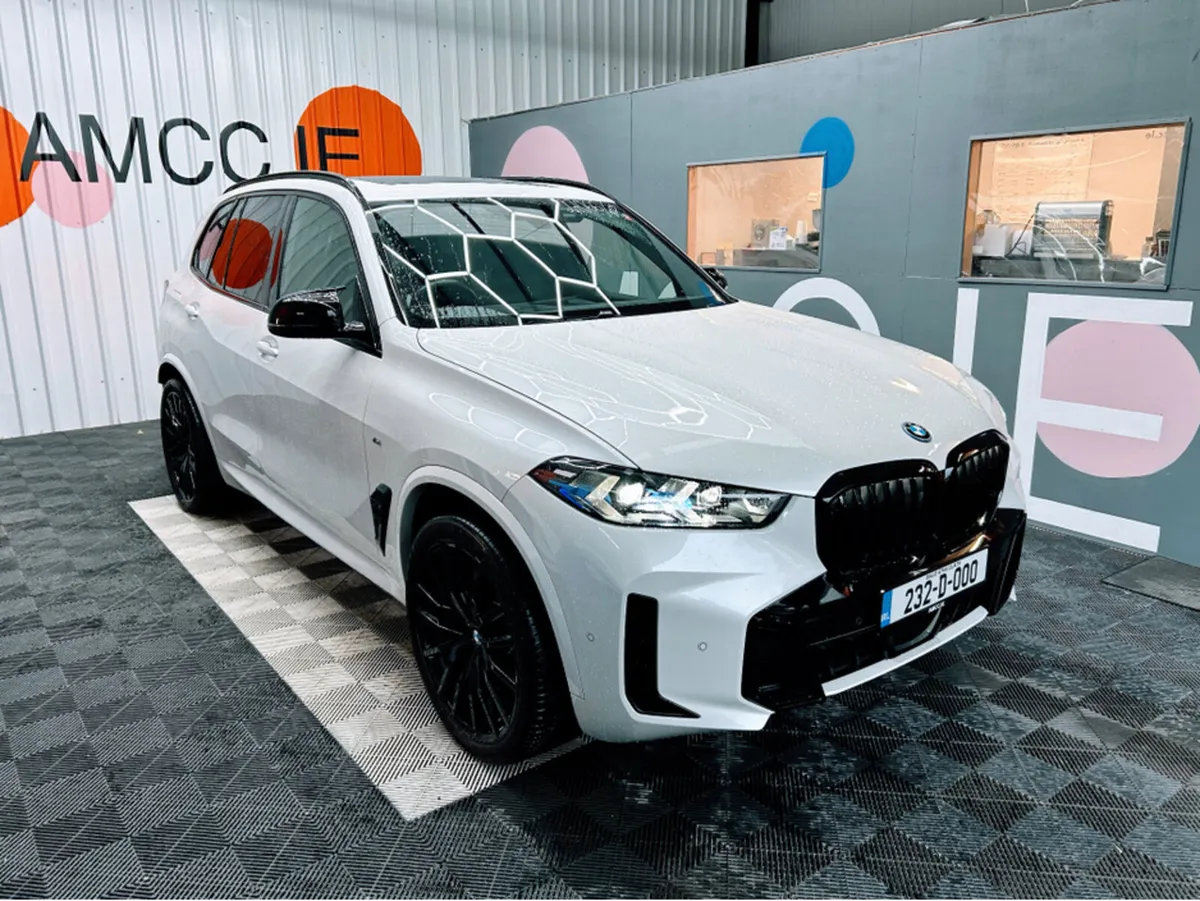 BMW X5 2023 BMW X5 M-SPORT 50e xDRIVE / 14k KMs / - Image 1