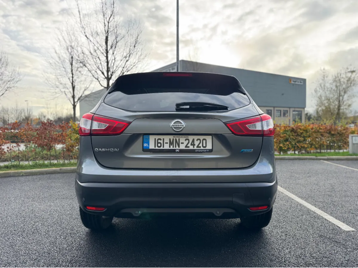 Nissan Qashqai 1.5 DCI TEKNA - Image 4