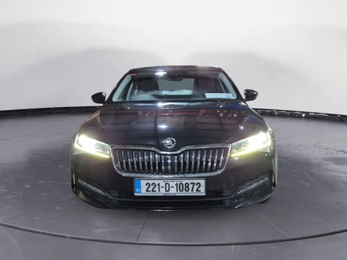 Skoda Superb AMBITION 2.0 TDI 122BHP DSG 5DR - Image 2