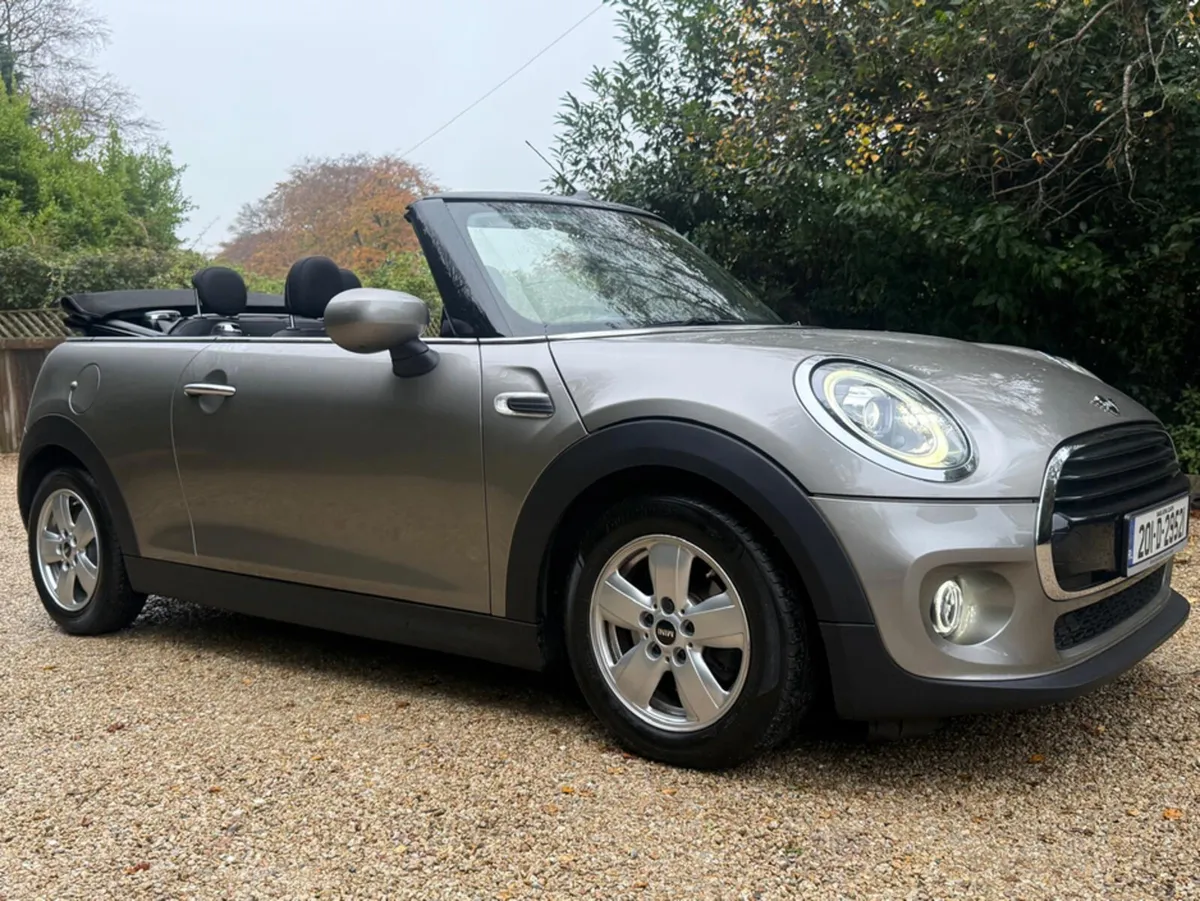 Mini Cooper 1.5 CONVERTIBLE COOPER AUTO - Image 2