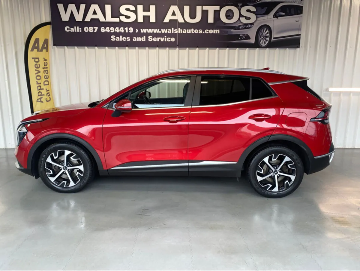 Kia Sportage MANUAL 5DR - Image 2