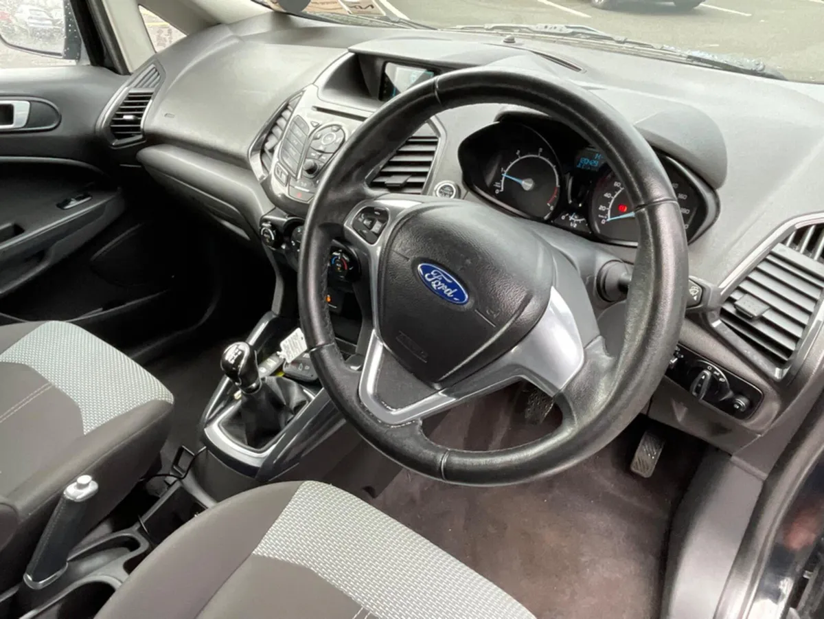 Ford EcoSport TITANIUM 1.5 TDCI 90PS 4DR (ONLY 40 - Image 4