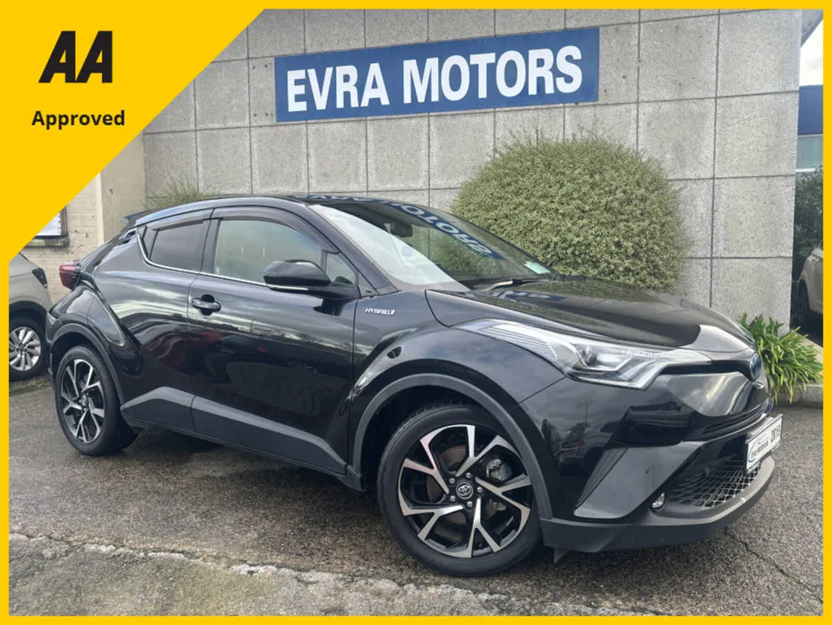 Toyota C-HR SOL AUTOMATIC HYBRID 1.8 PETROL //HIGH - Image 1