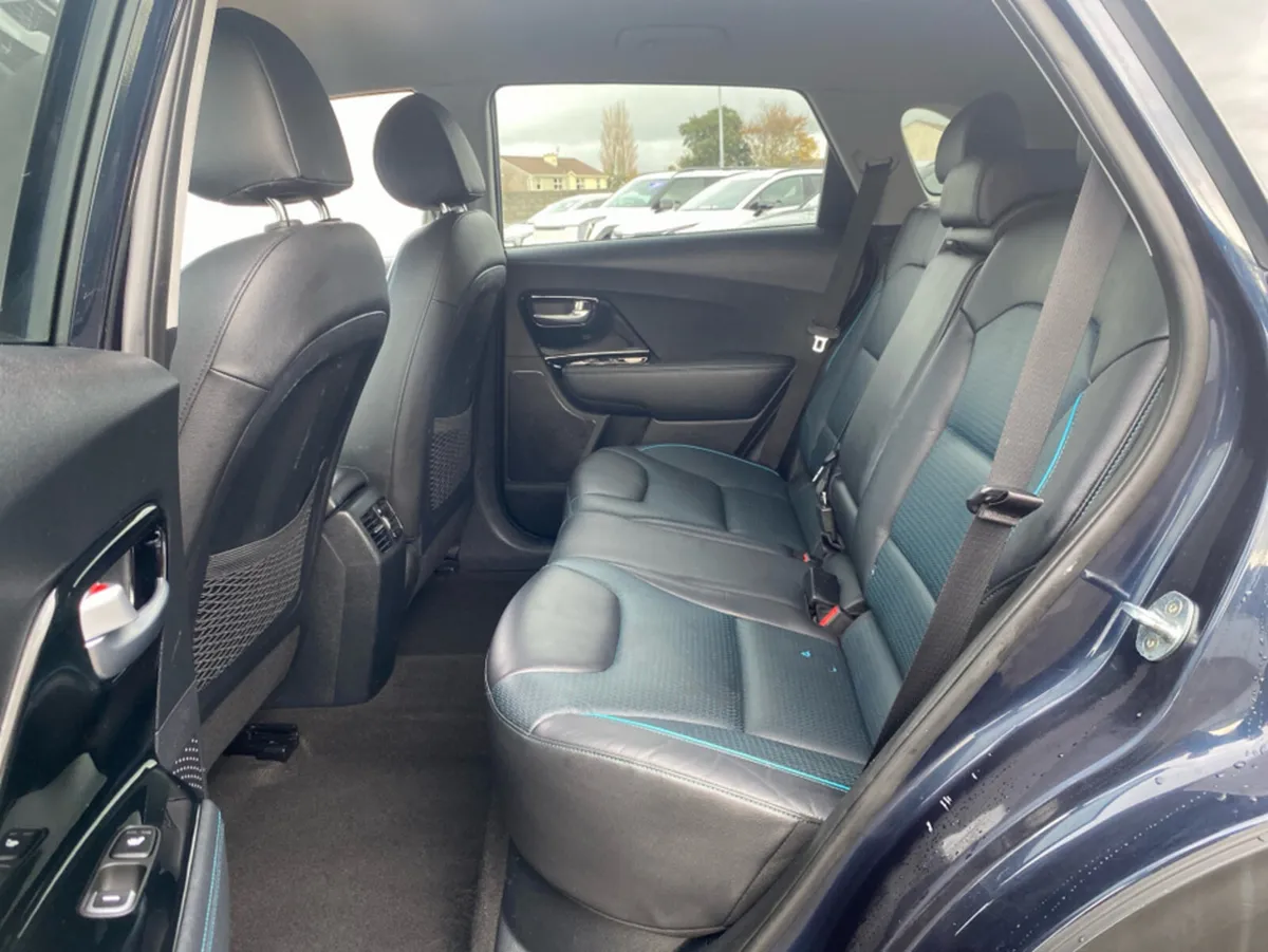 Kia Niro E-NIRO PE LR 5DR AUTO - Image 4