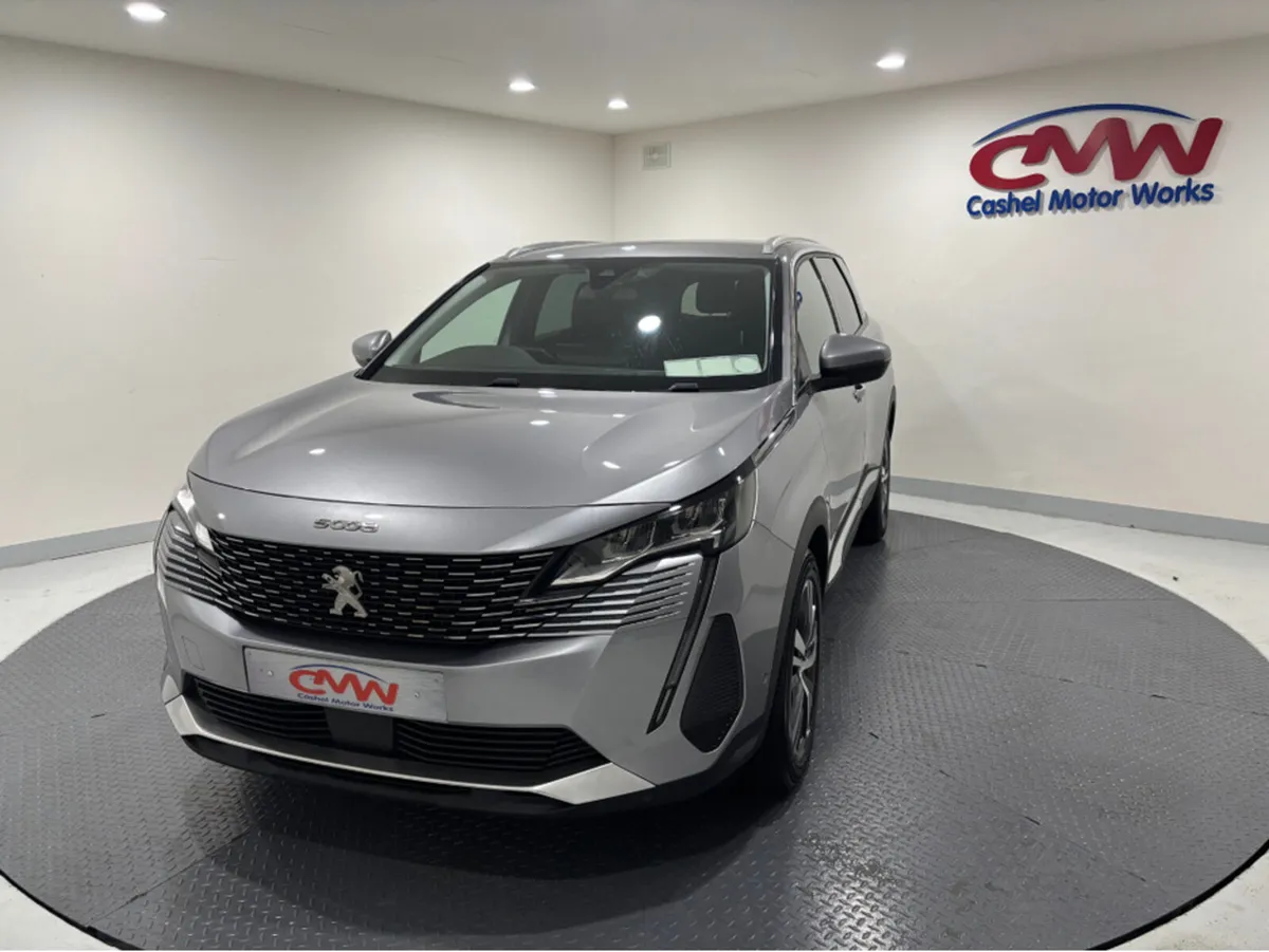 Peugeot 5008 ALLURE BLUEHDI 130BHP**SAME DAY FINAN - Image 3