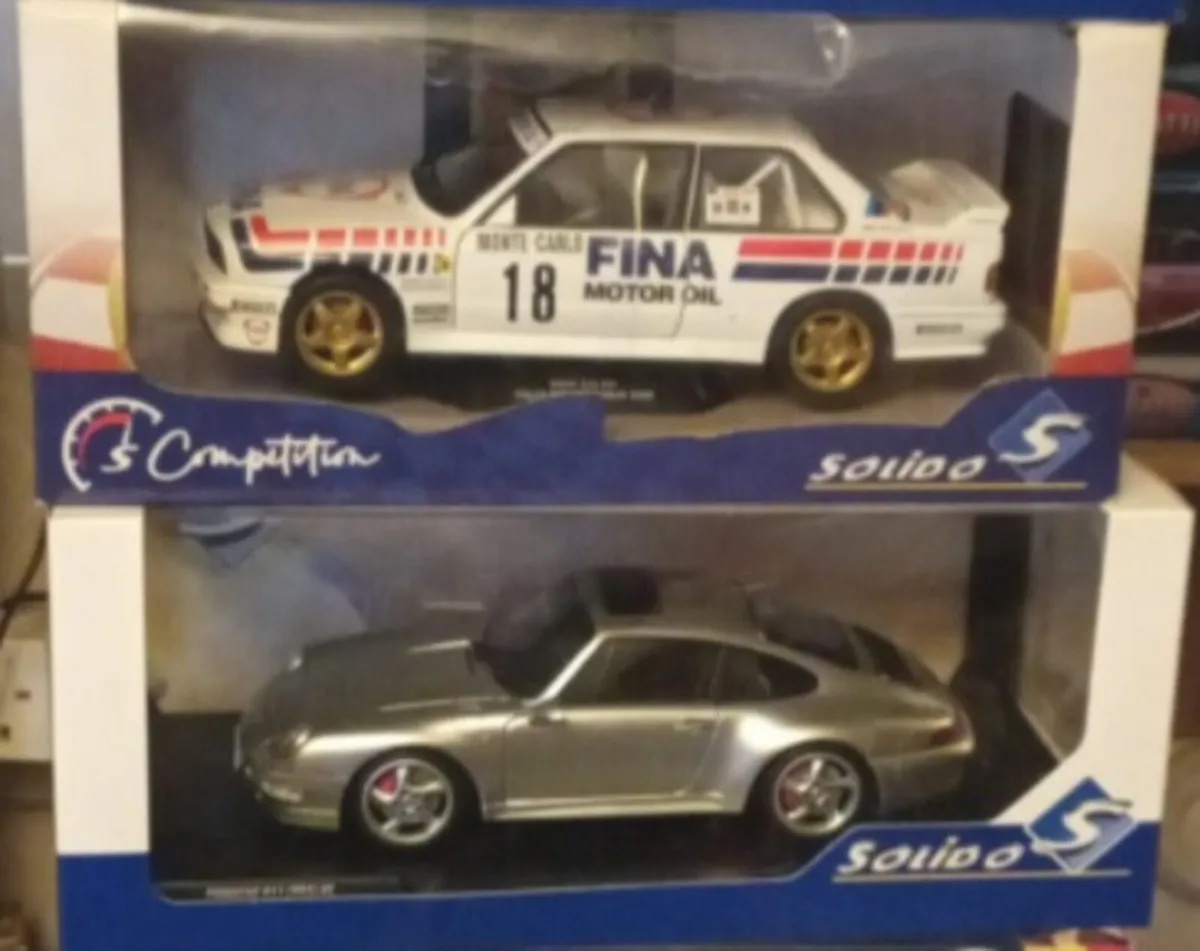 2 LOVELY. 1.18 SCALE. MODELS..BMW ..PORSCHE