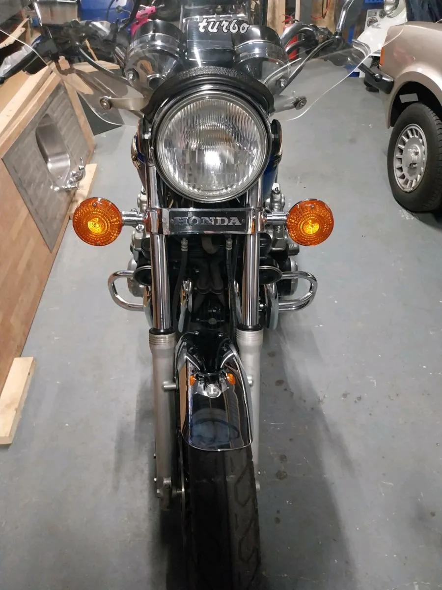 Cb 900 cc. - Image 4