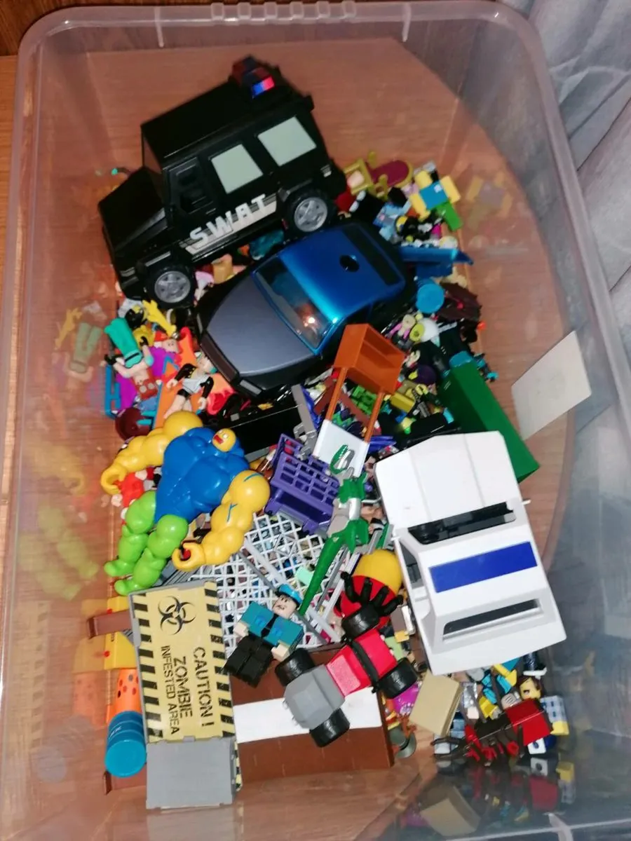 Roblox toys - Image 1