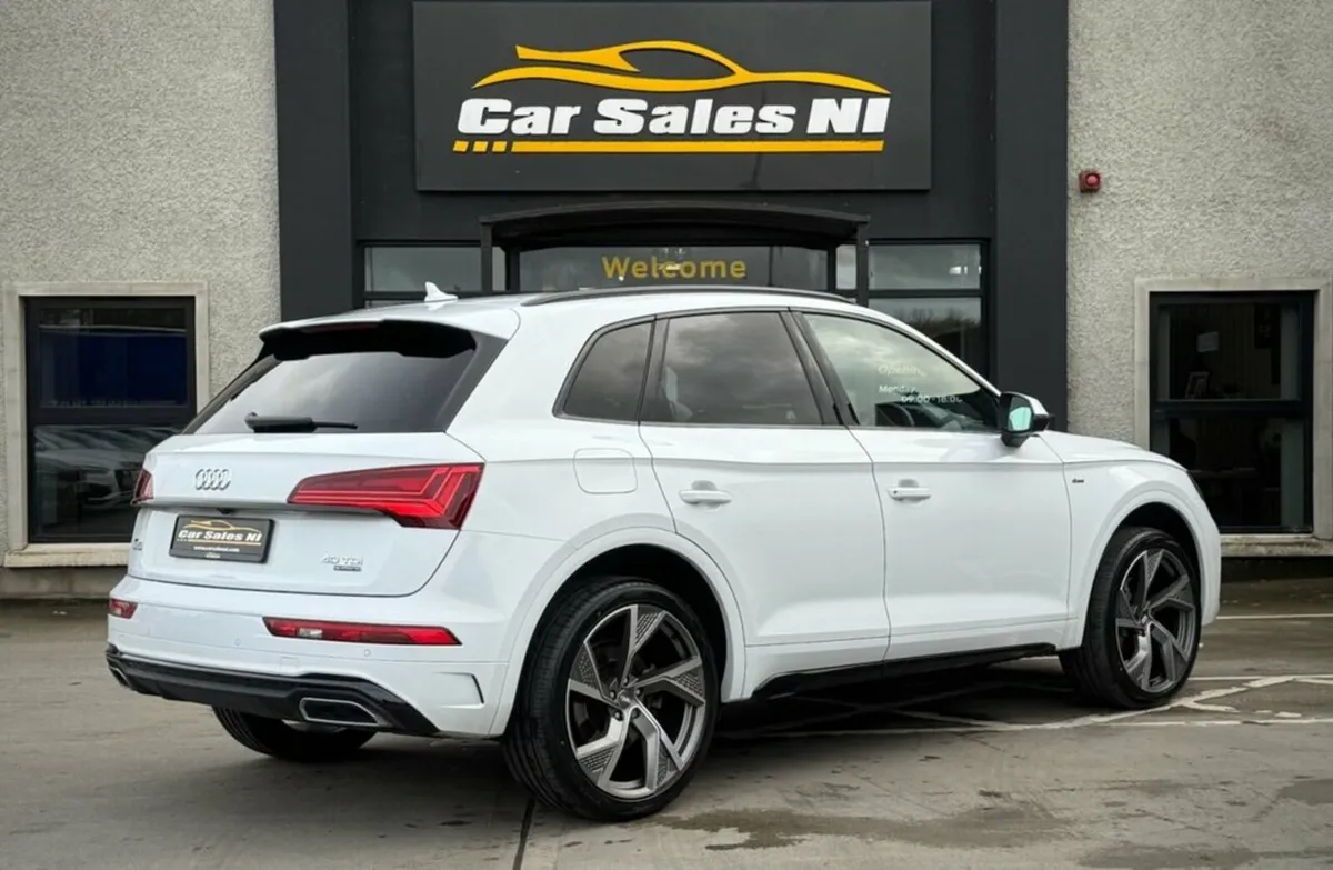 2.0 TDI 40 S line SUV 5dr Diesel S Tronic quattro - Image 4