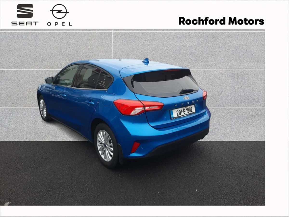 Ford Focus TITANIUM 5DR 1.5 TD 120 S6. S6.2 M6 F - Image 4