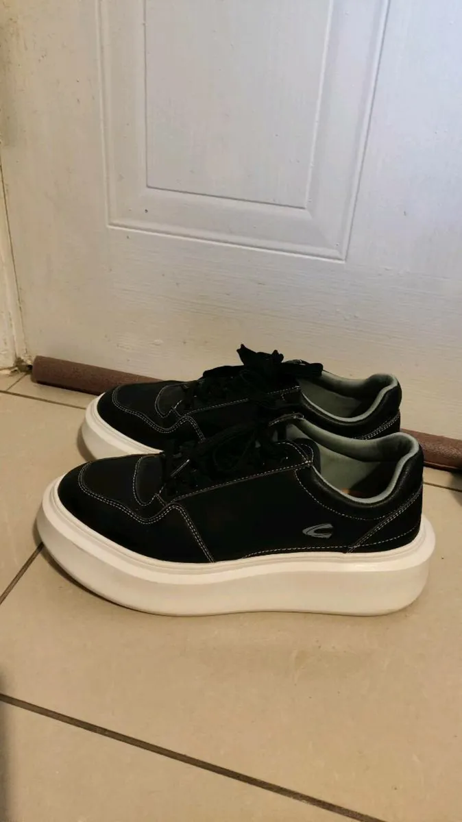 🖤 Camel Active Black Sneakers – Size EU 40 / UK 7 - Image 2