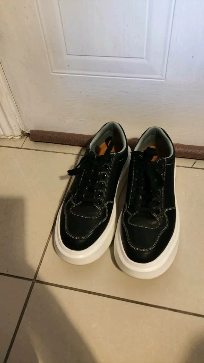 🖤 Camel Active Black Sneakers – Size EU 40 / UK 7 - Image 3