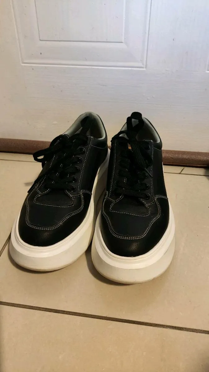 🖤 Camel Active Black Sneakers – Size EU 40 / UK 7 - Image 4