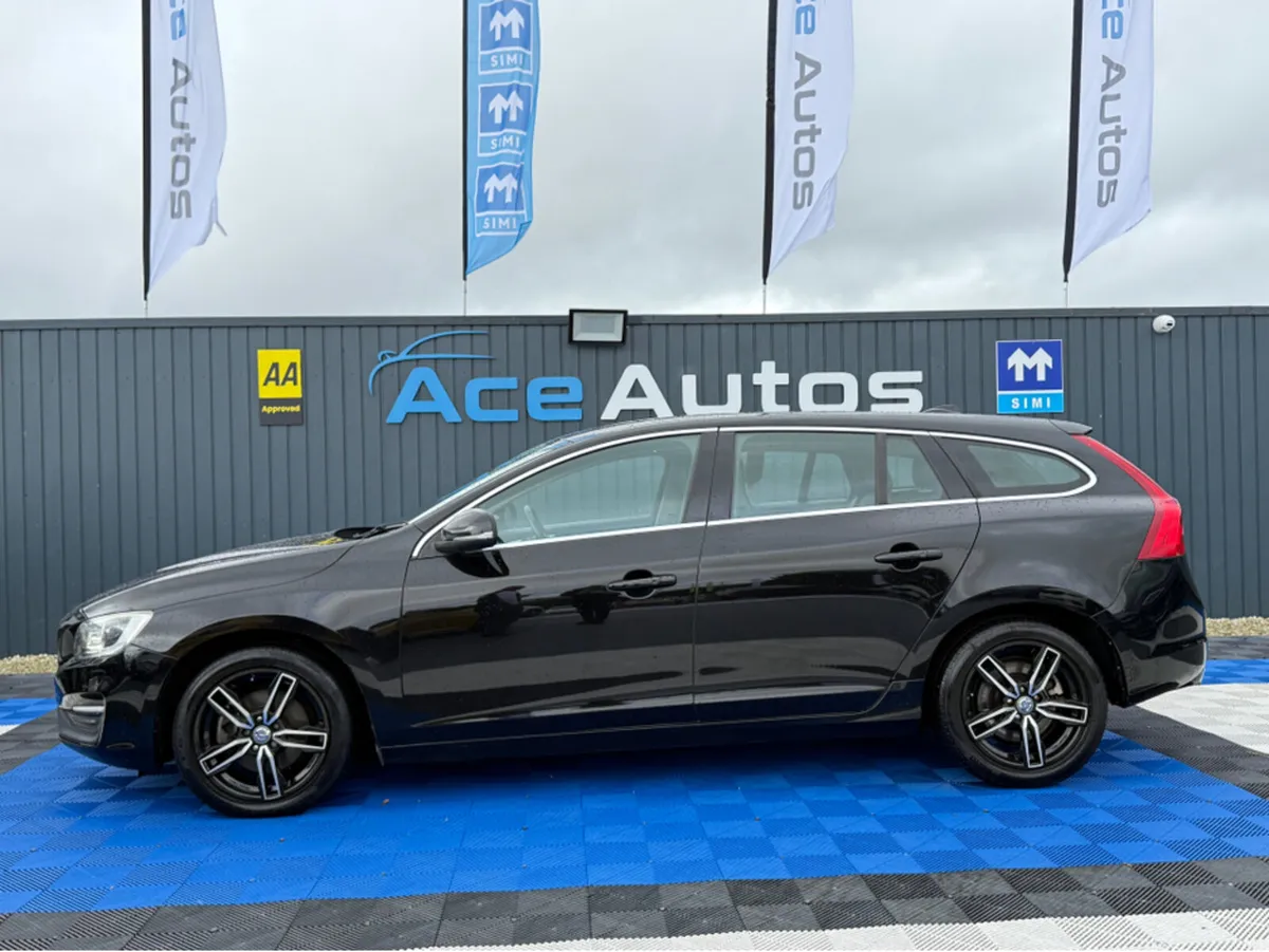 Volvo V60 D4 SPORT - 2.0L DIESEL - AUTO - 12M WARR - Image 4