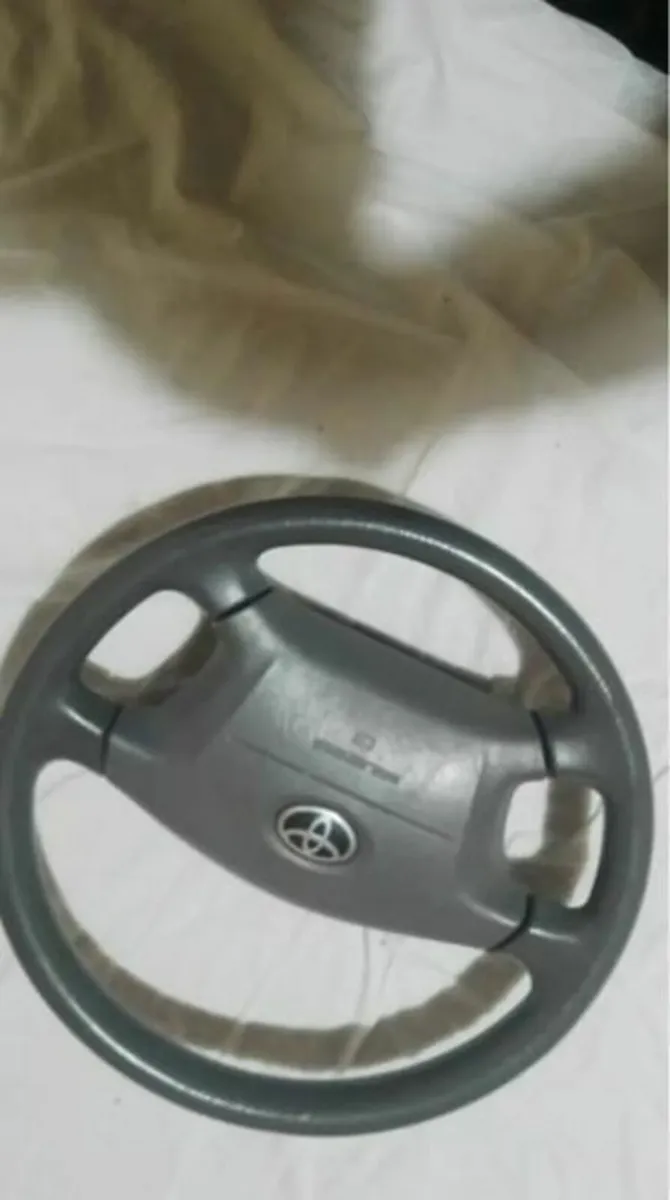 Toyota Corolla E11 97-02 Light Grey Steering Wheel - Image 2