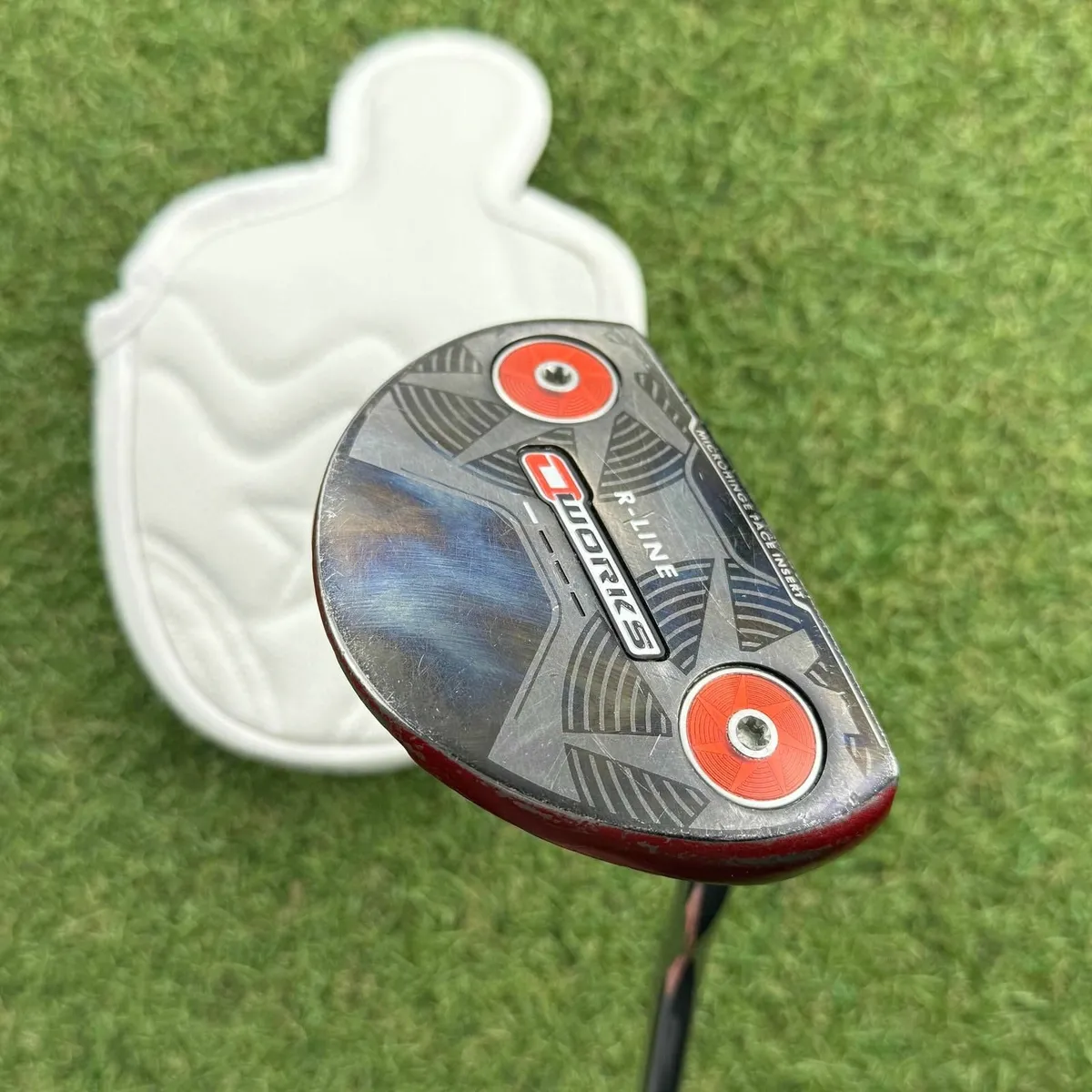 Odyssey O-Works R-Line Putter / 33″ - Image 2