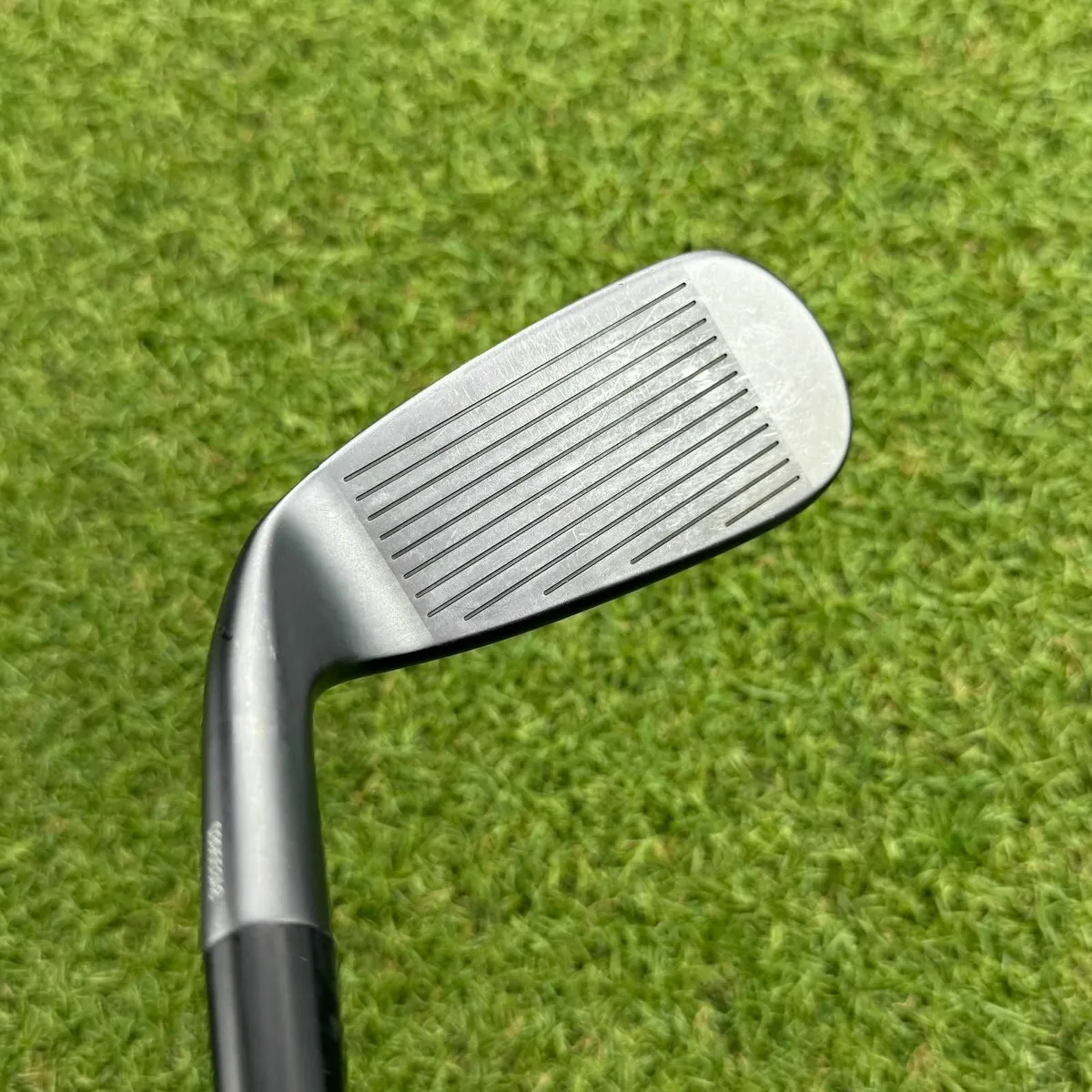 Cleveland Smart Sole 4 Chipper Wedge 42° / Wedge - Image 3