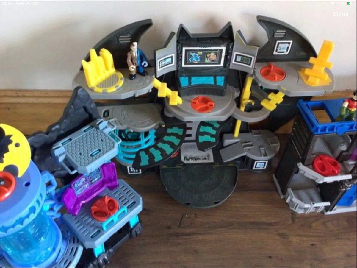 Imaginext Batman sets w /figures - Image 3