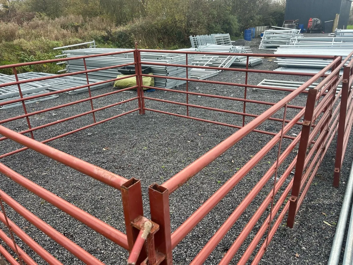 Extendable, gates and barriers - Image 3