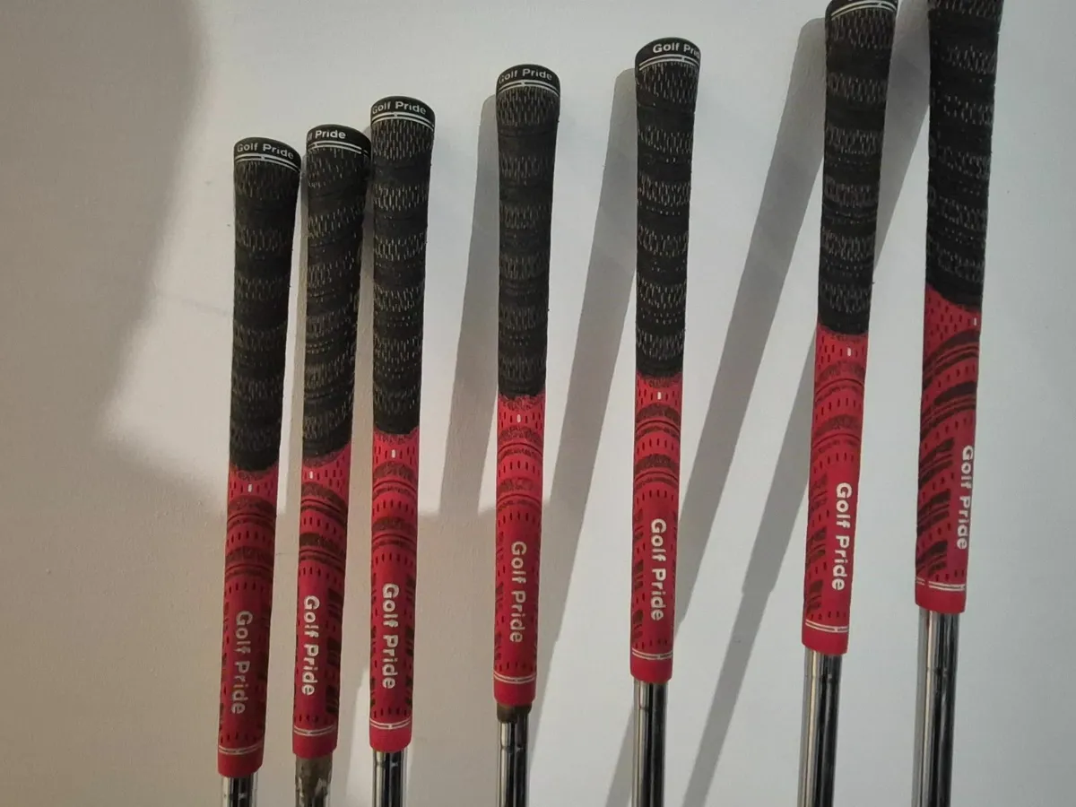 Cobra biocell Golf irons Pw-4iron - Image 3