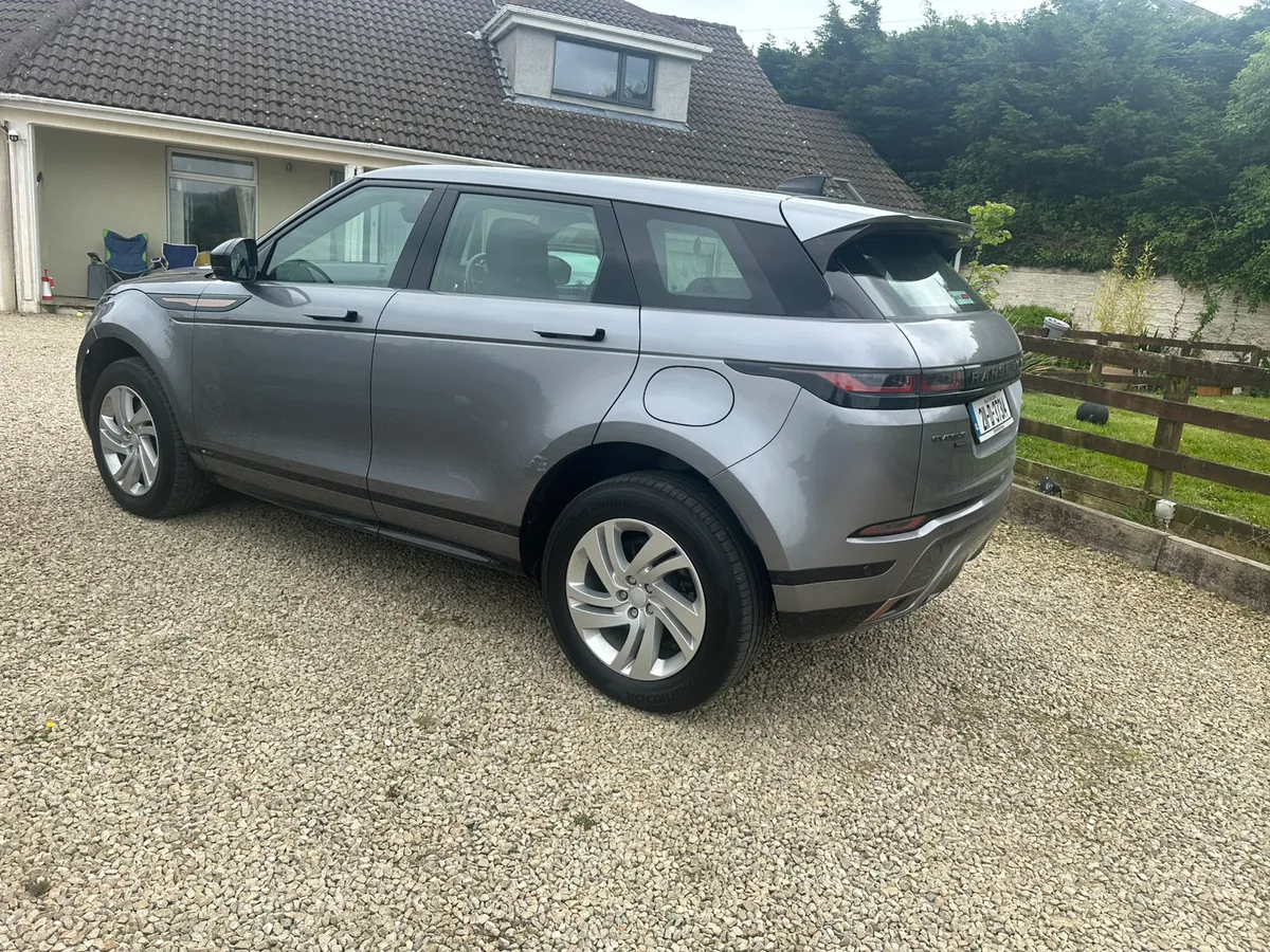 Land Rover Range Rover Evogue Hybrid R Dynamic - Image 3